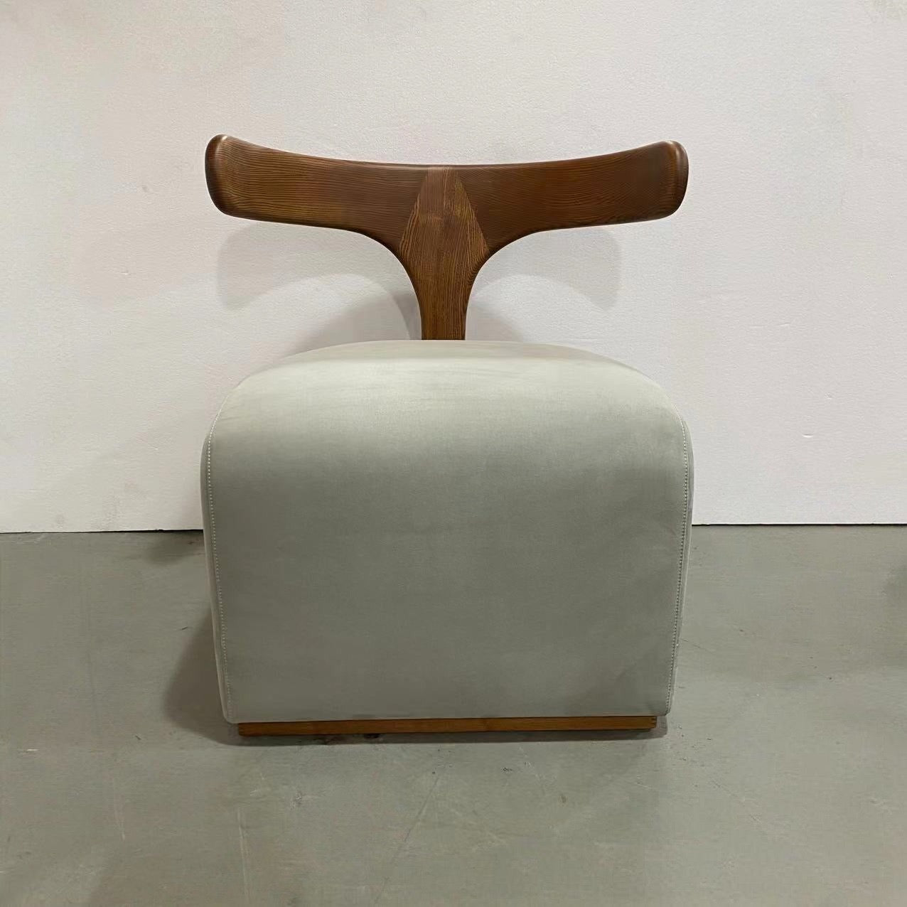 Louis Chair