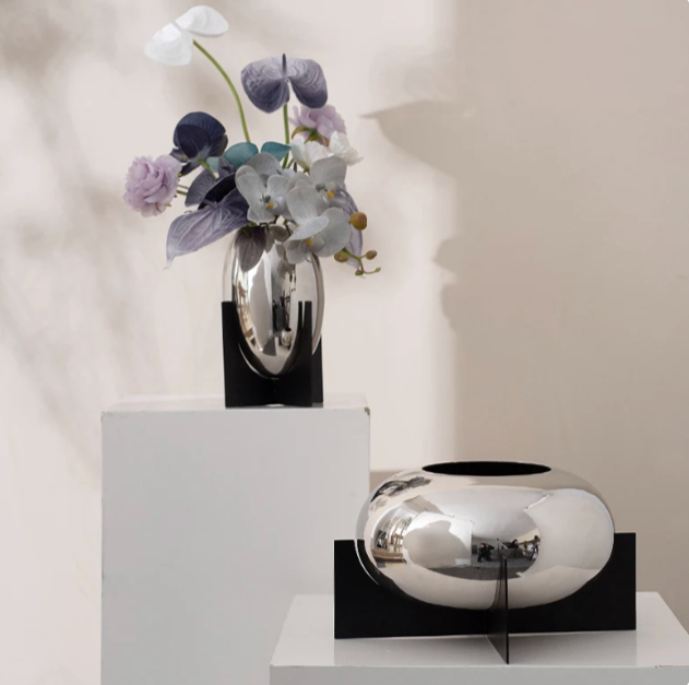 Bastien vase