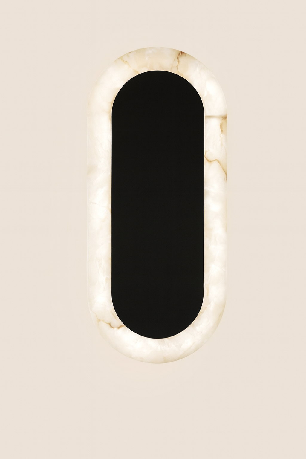 L’Horizon Mirror – Minimalist Sculptural Wall Mirror with Modern Elegance