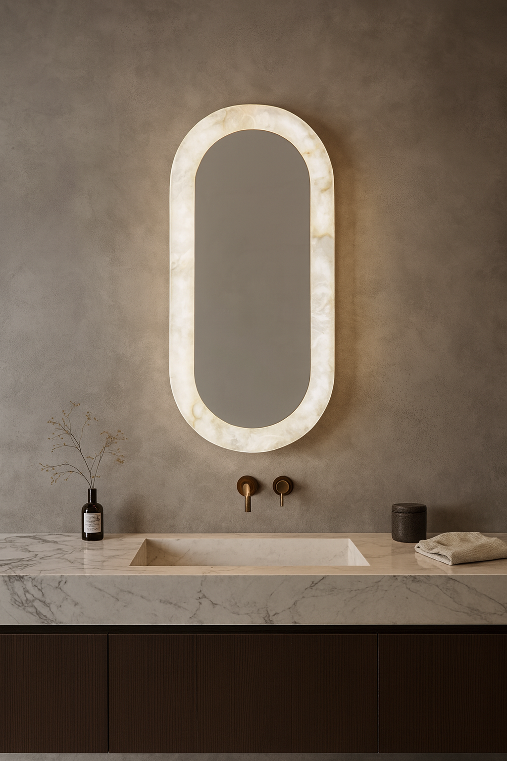 L’Horizon Mirror – Minimalist Sculptural Wall Mirror with Modern Elegance