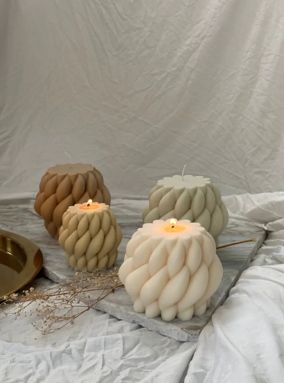 Estella Knotted Candle - v21v13