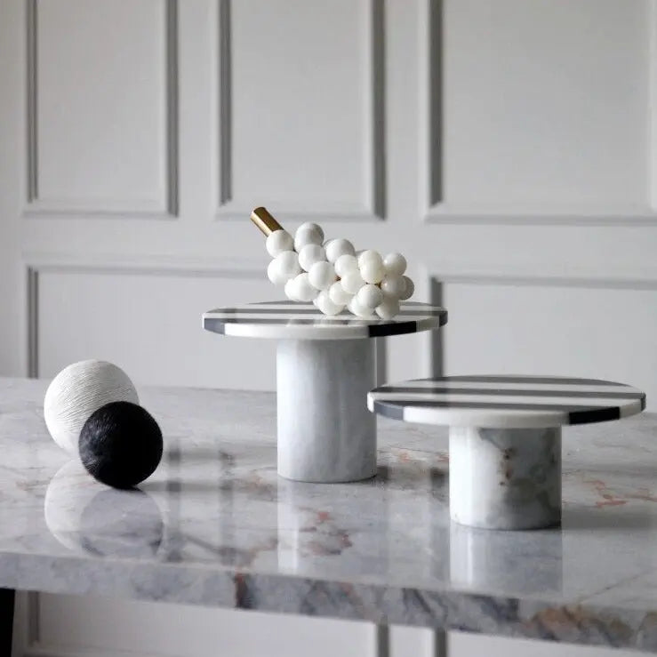 Florentine Tray - v21v13
