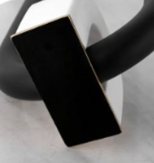 Ghislaine vase