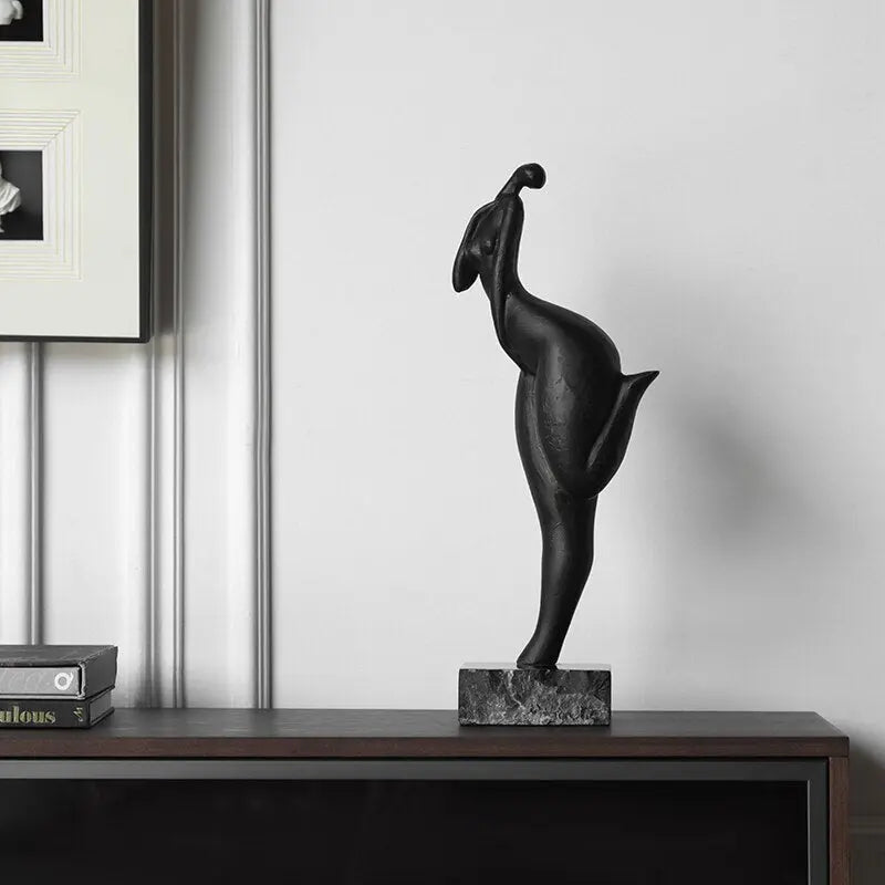 Henriette Sculpture