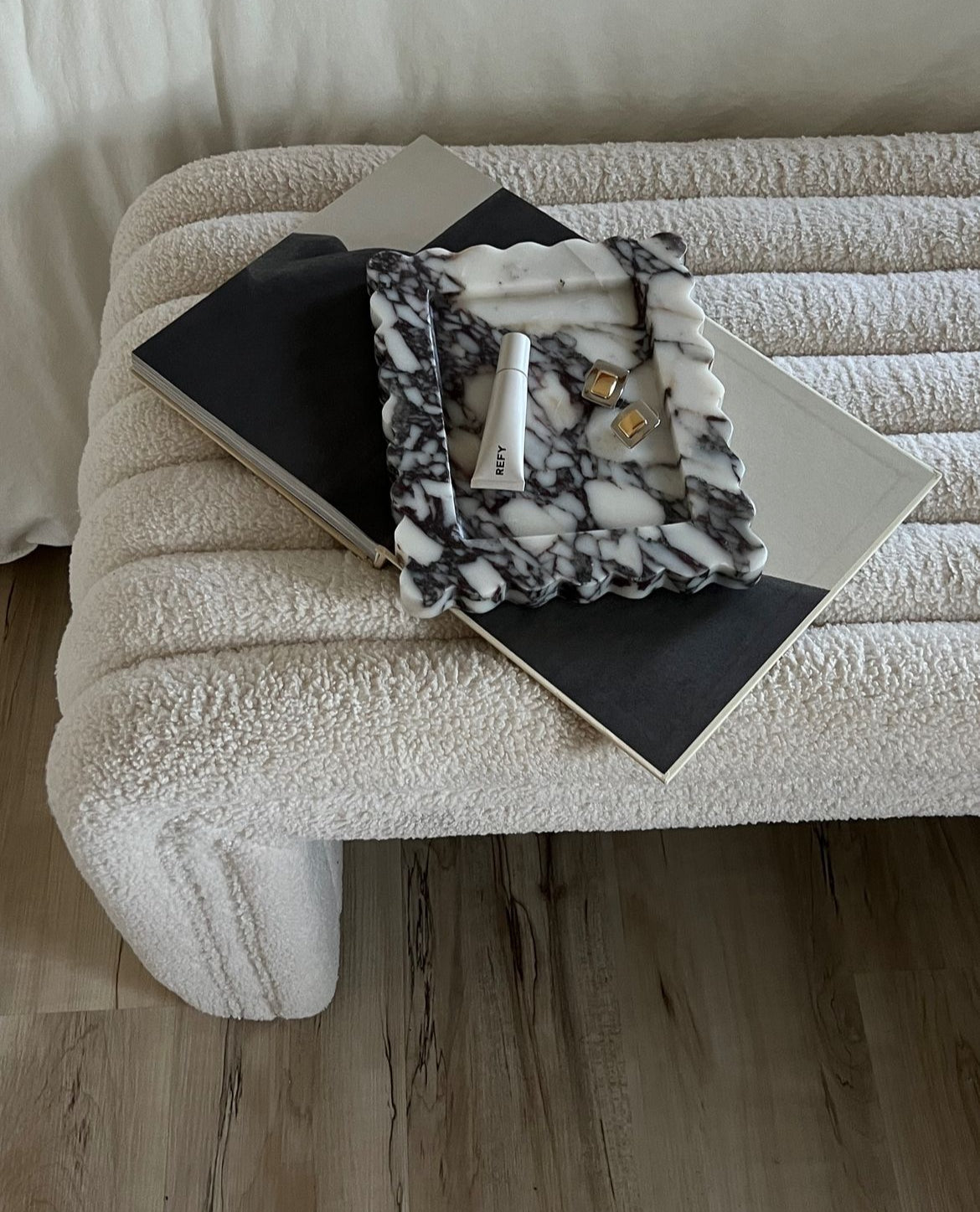 Mareena Doublé Tray - La Galerie à La Mode