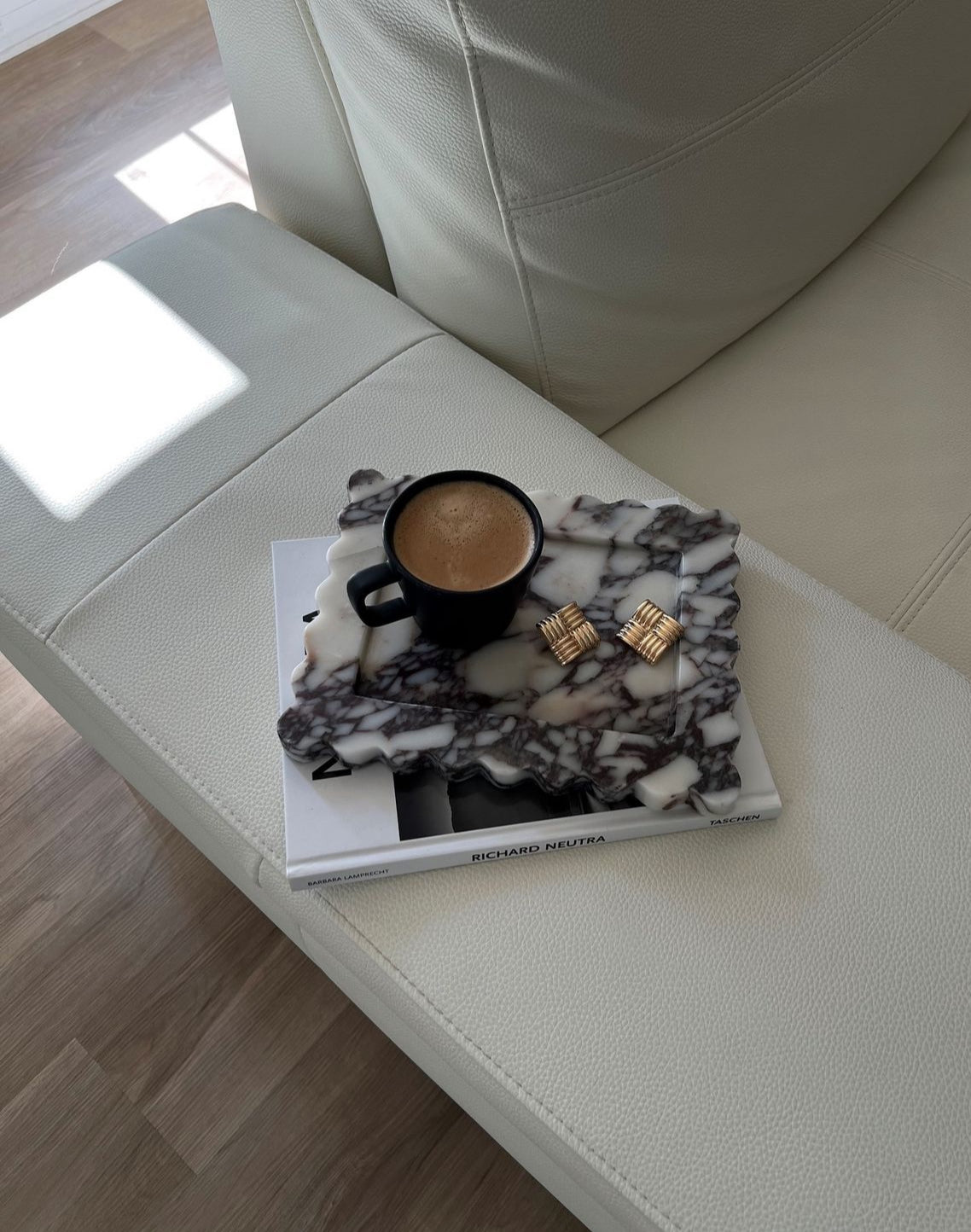 Mareena Doublé Tray - La Galerie à La Mode