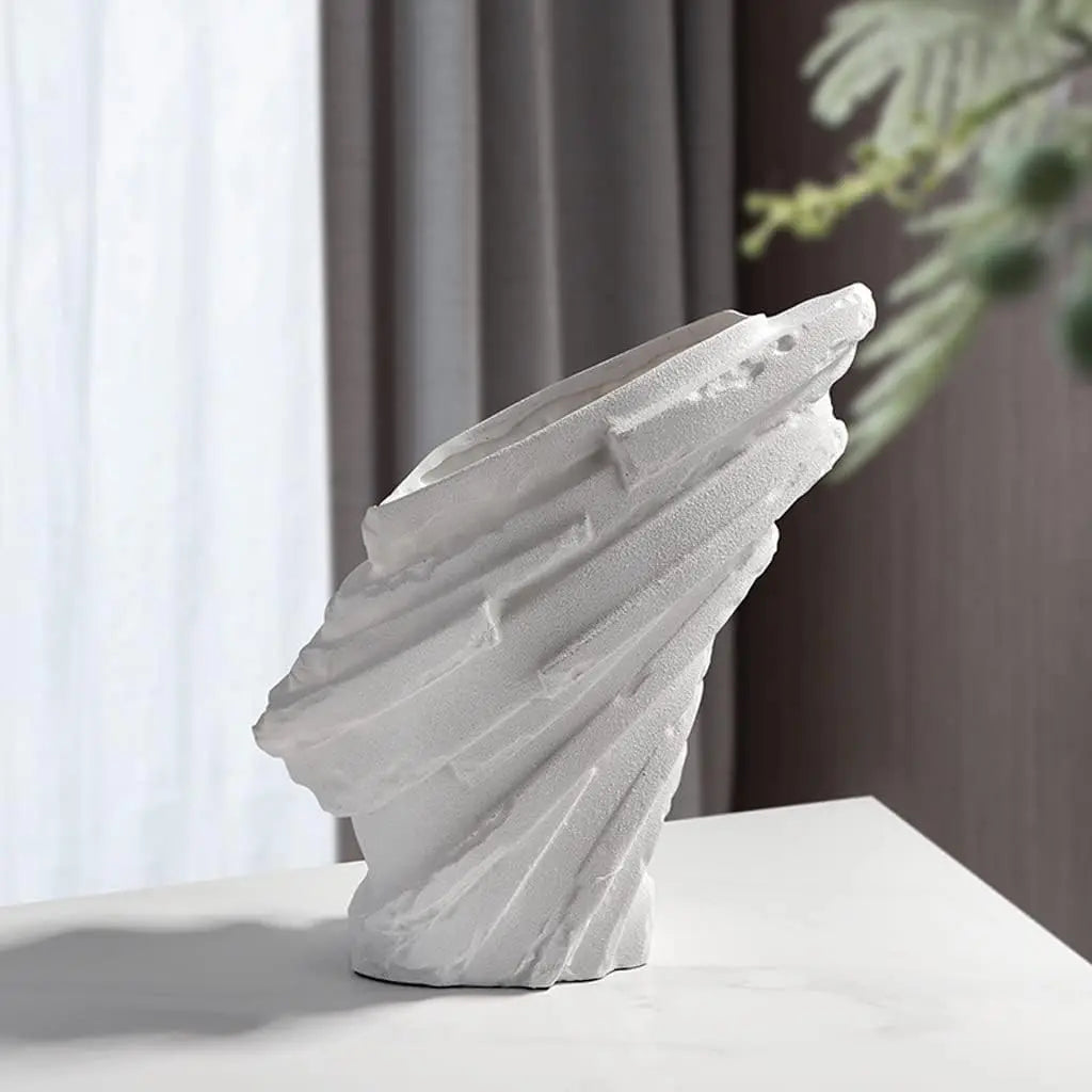 Isabelle Vase