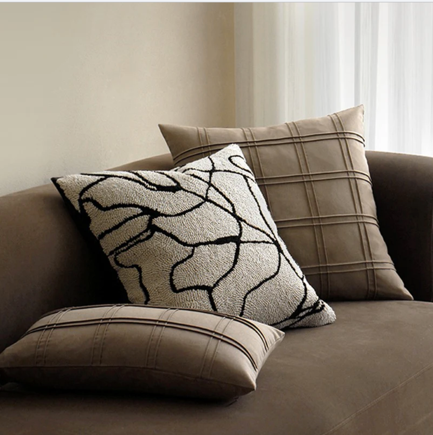 Laura Pillow Covers