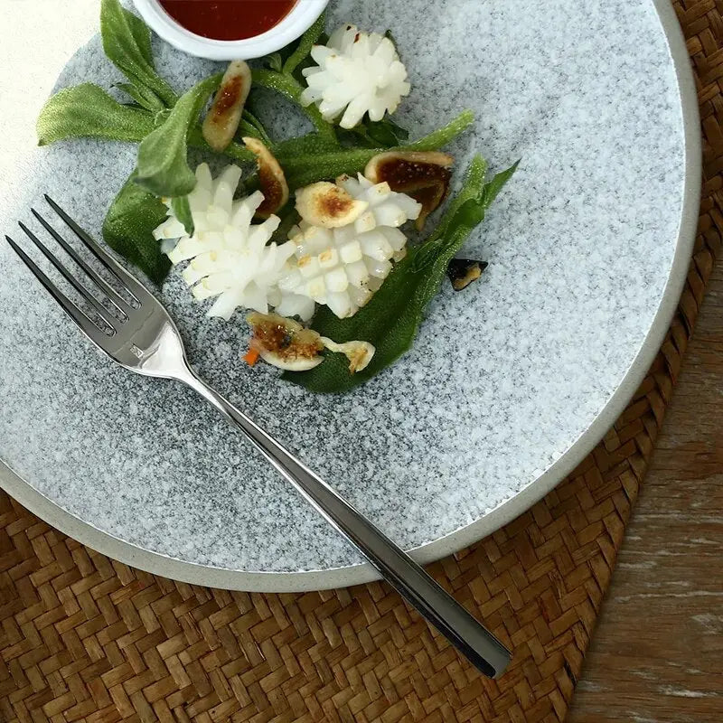 Marie Dinnerware