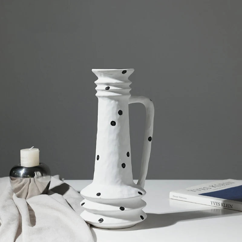 Monique vase