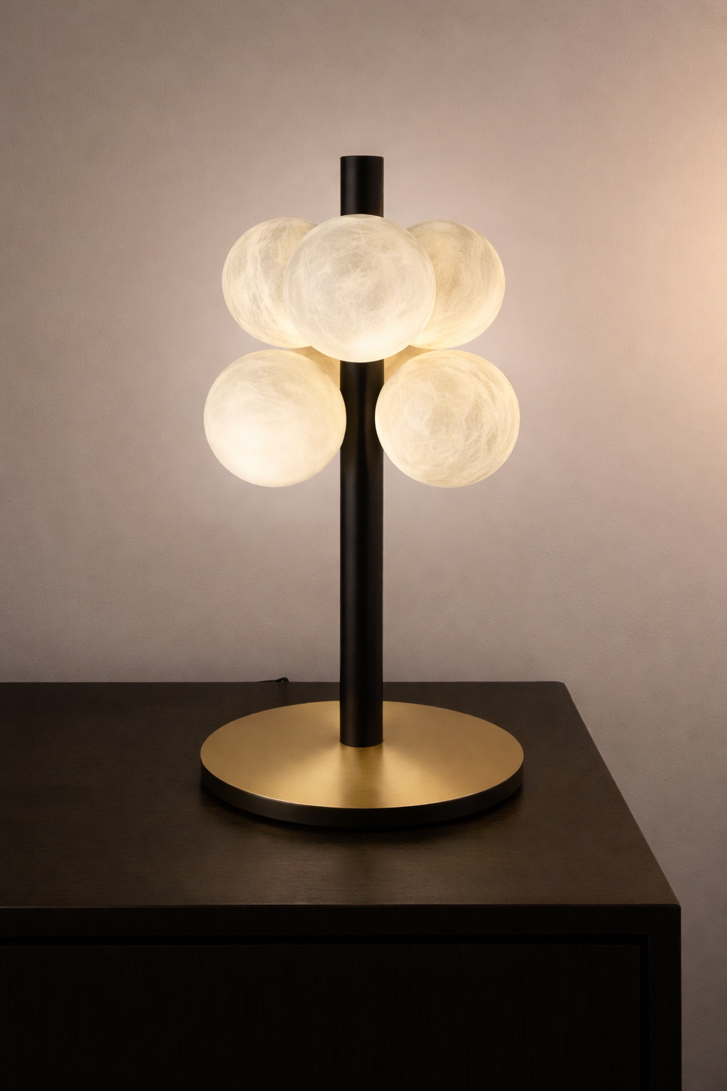 Noviar Table Lamp