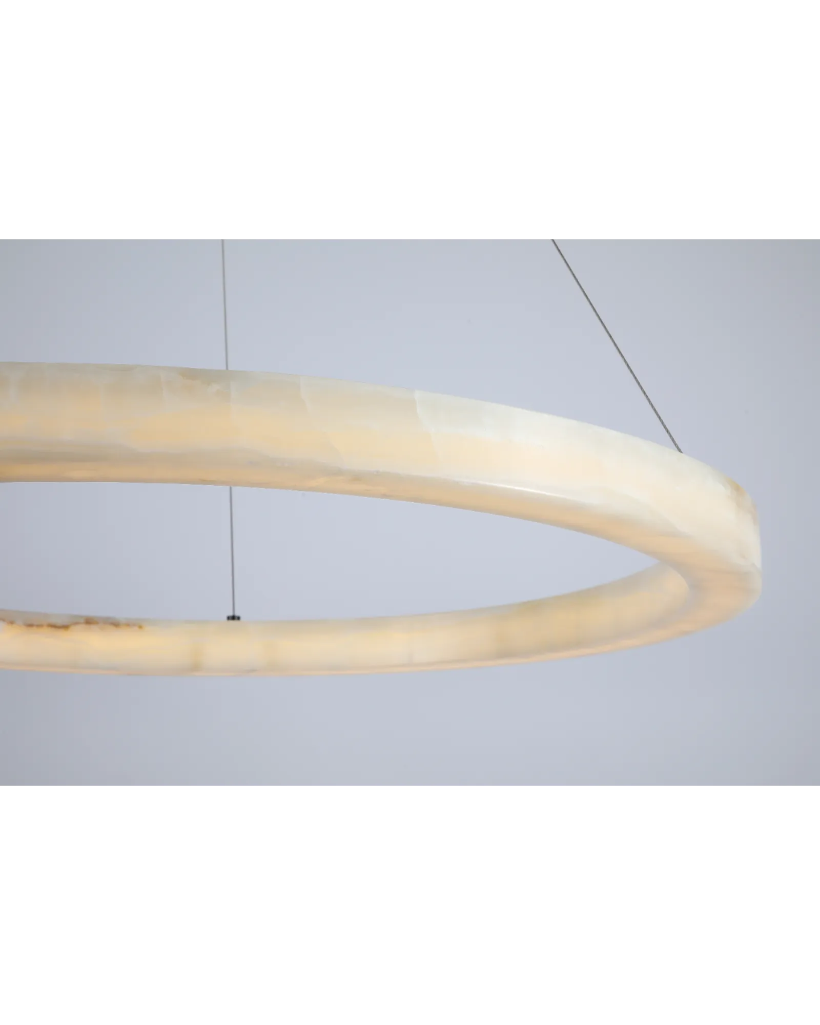 Orphaire Chandelier