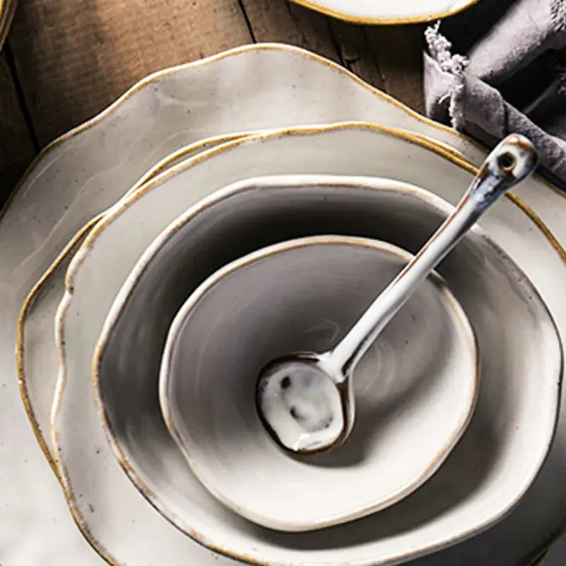 Rosaile Dinnerware
