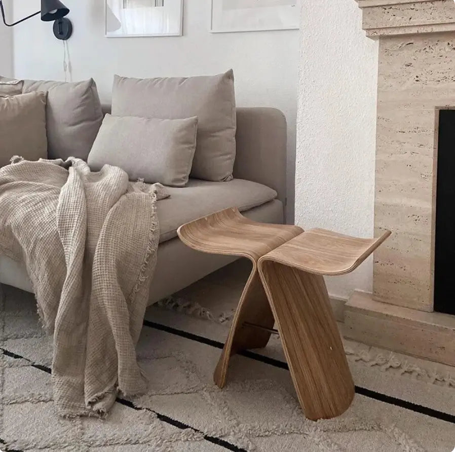 Aloïs Butterfly Stool