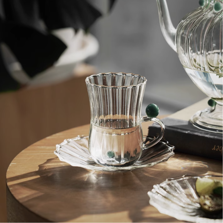 Élise Émeraude Tea Set