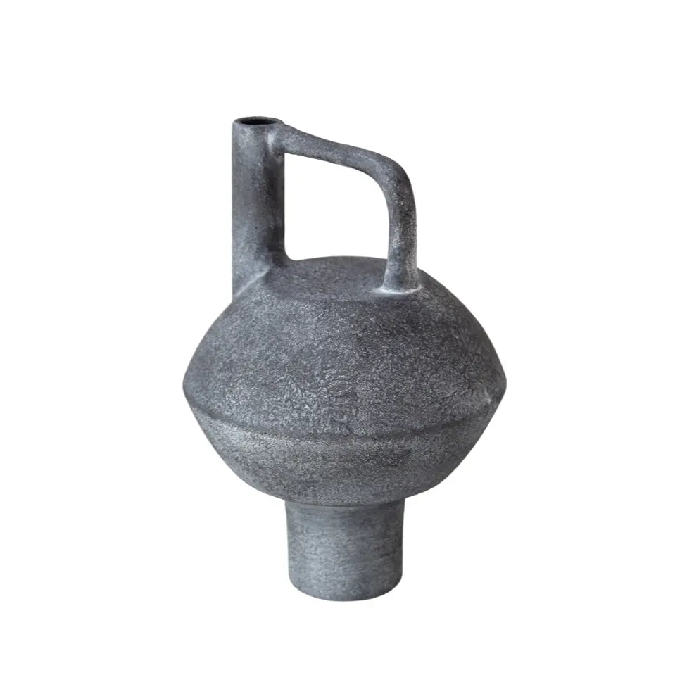 Léonore Vase