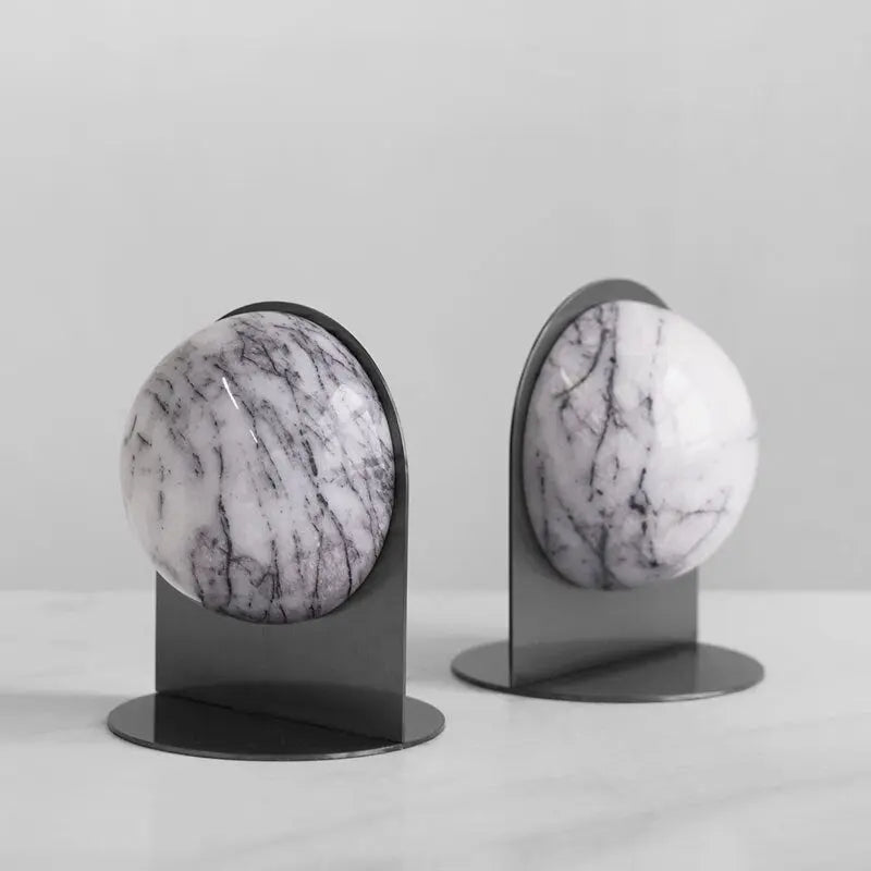 Violette Ornament