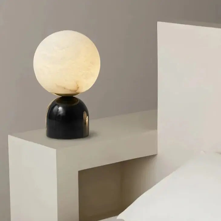 Yannick Desk Lamp