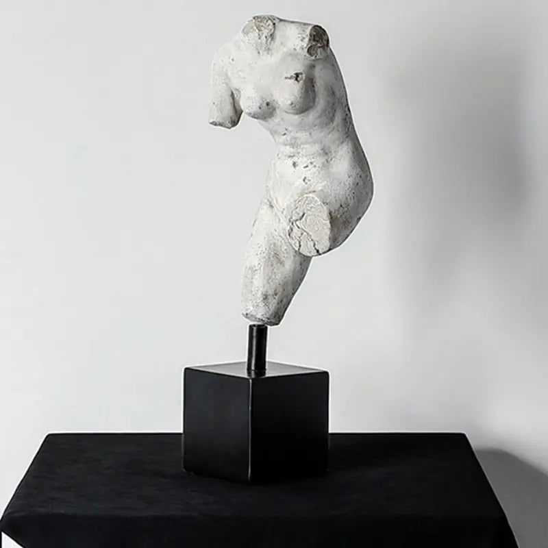 Delphine Figurine