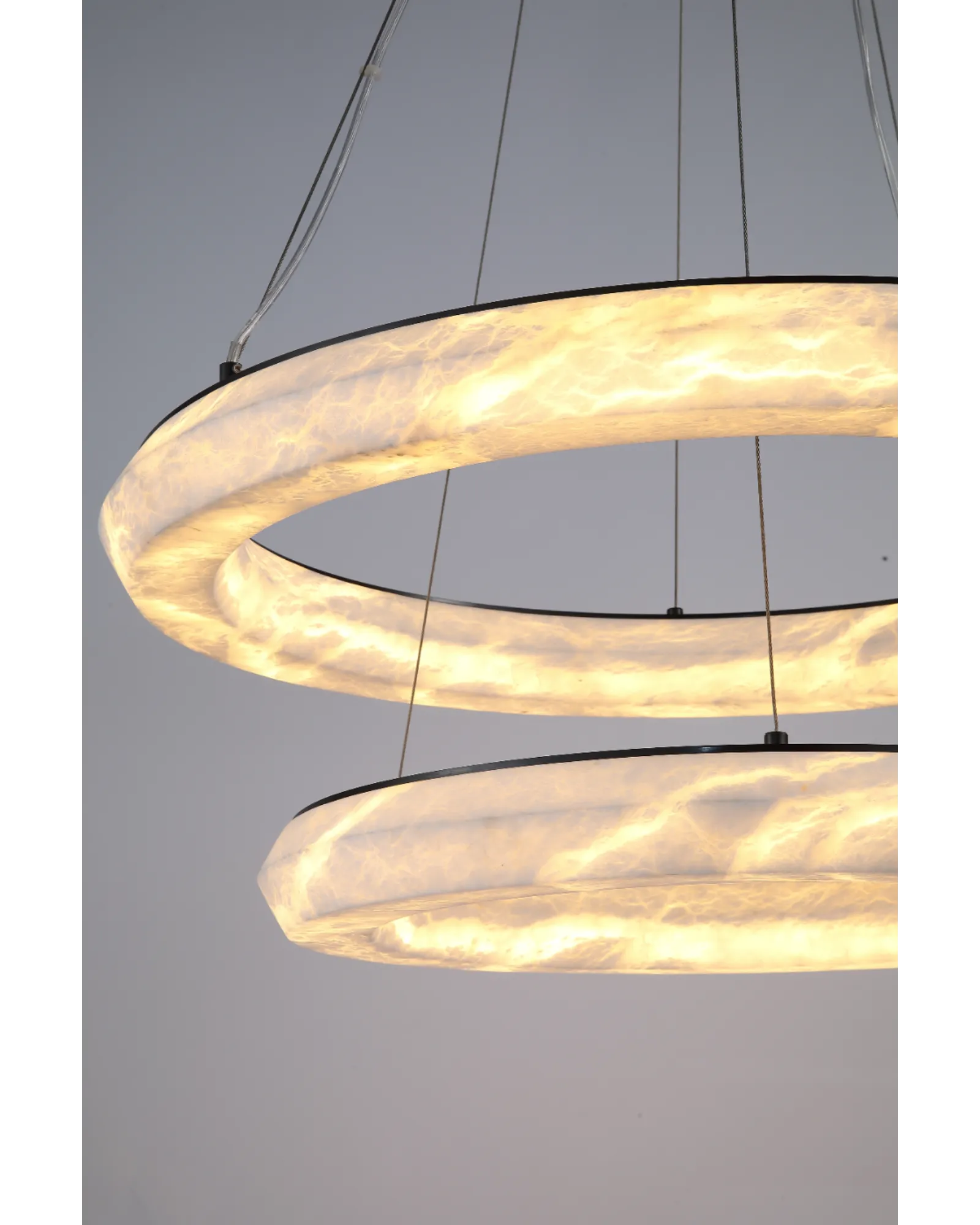 Lisette Étagée Chandelier
