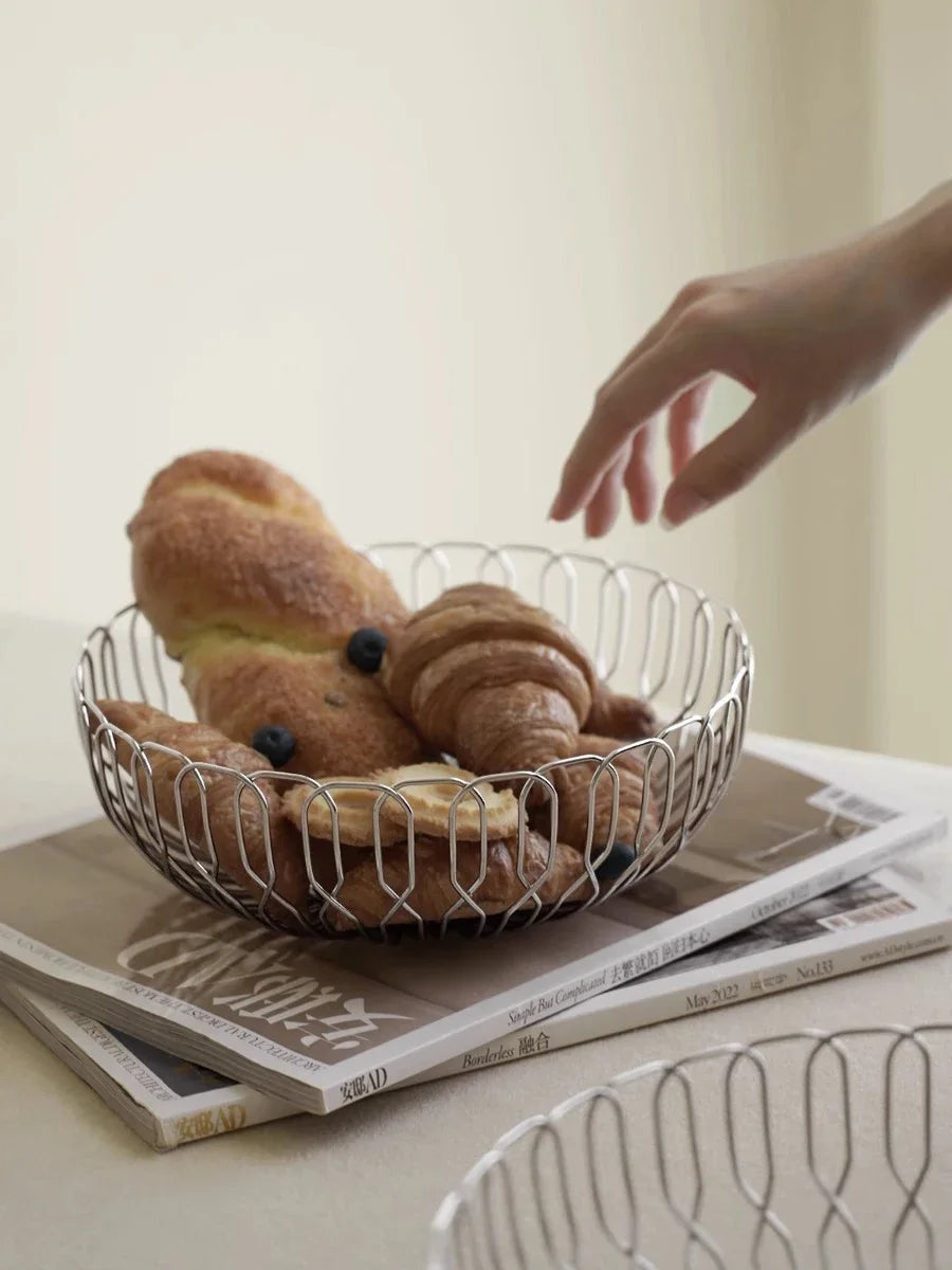 Séraphine Bread Tray - La Galerie à La Mode