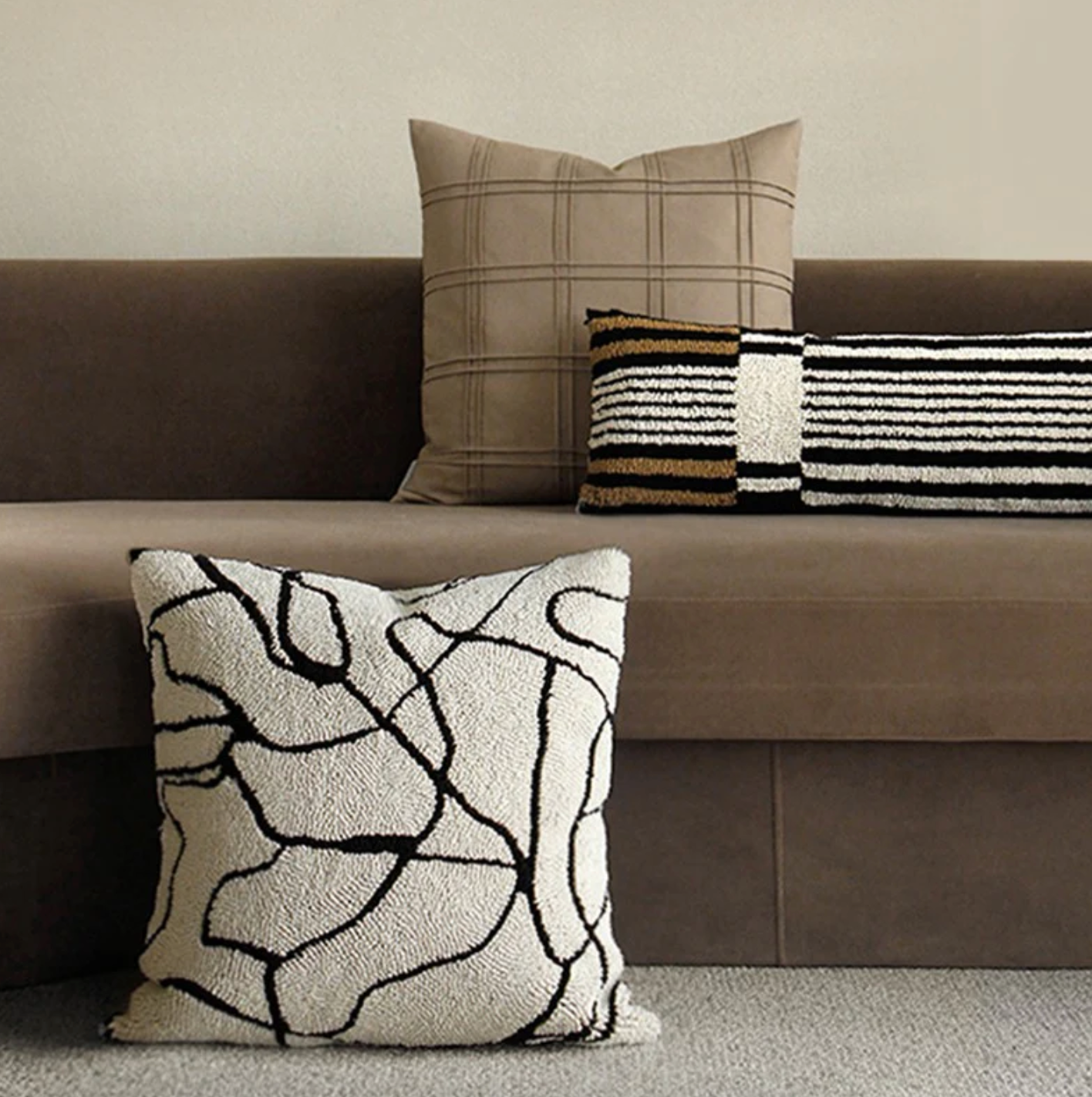 Laura Pillow Covers 
