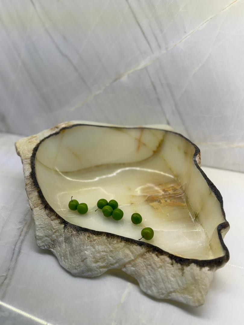 Lumière de Pierre Sculptural Onyx Vessel