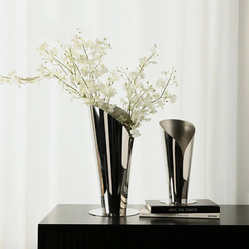 Nicolas vase 