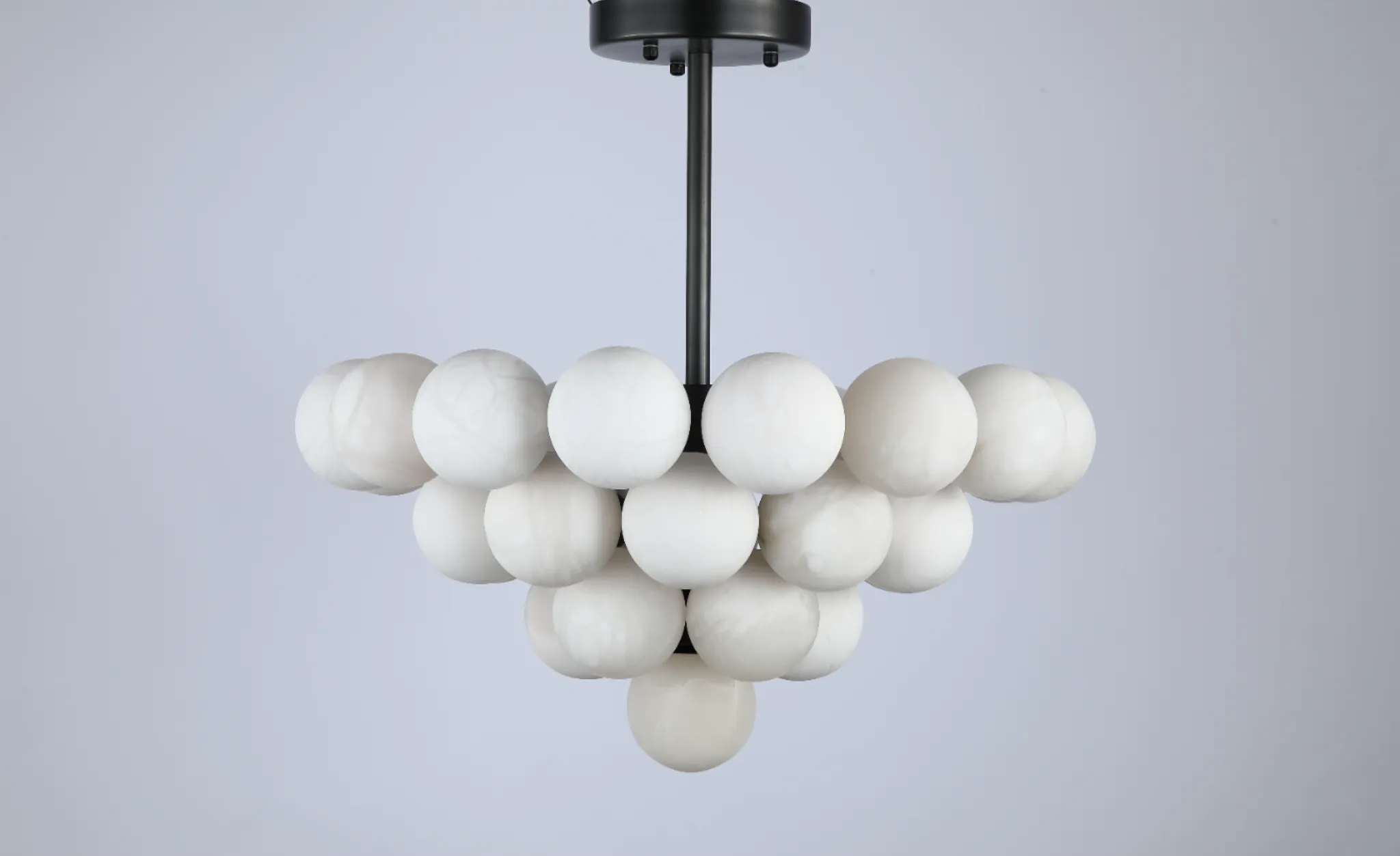 Noviar Chandelier 