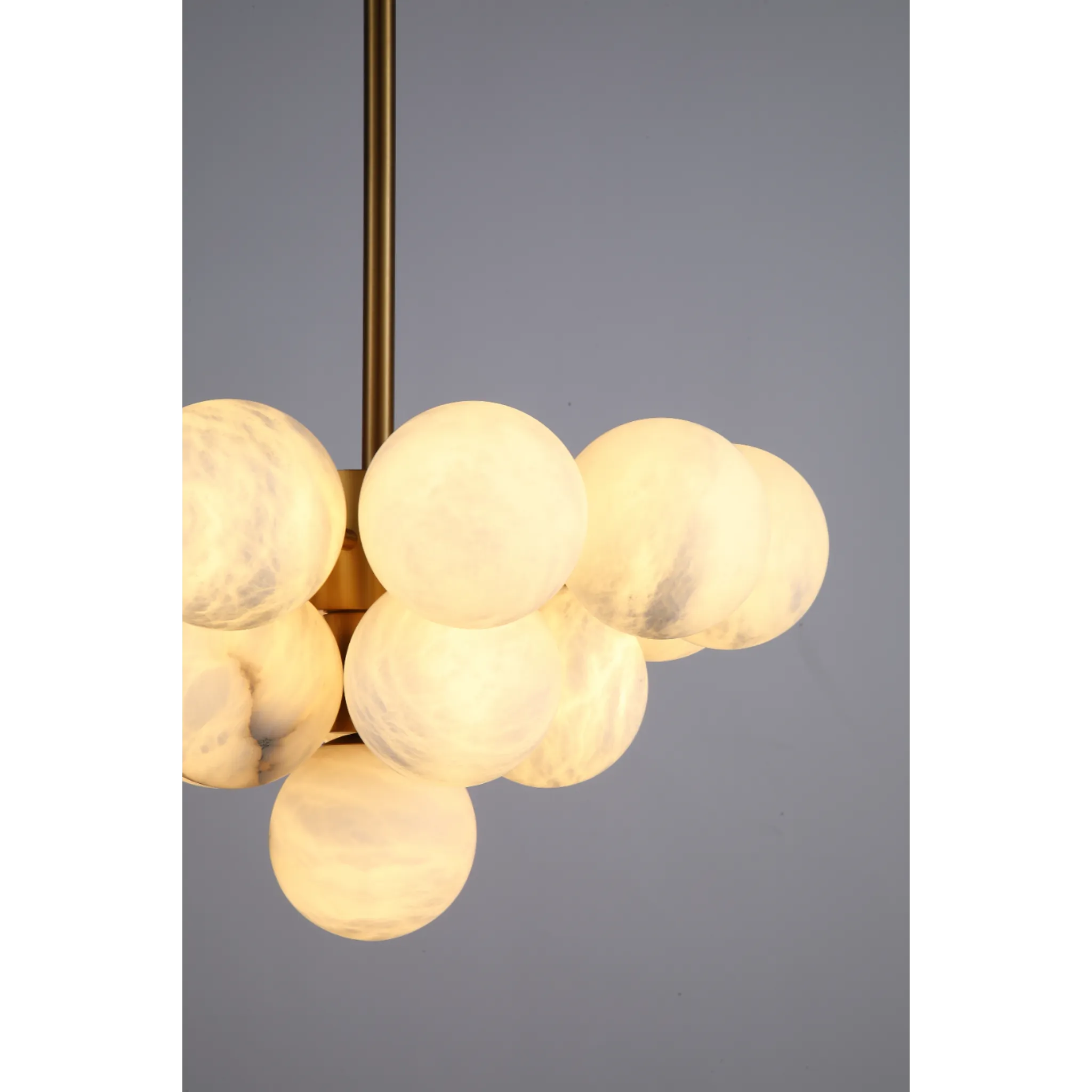 Noviar Chandelier 