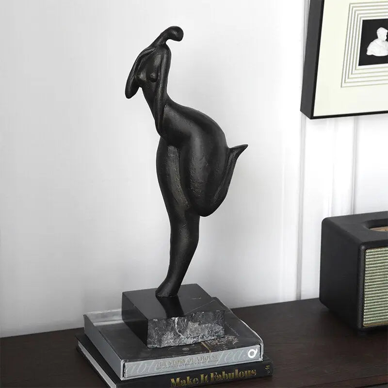 Henriette Sculpture 